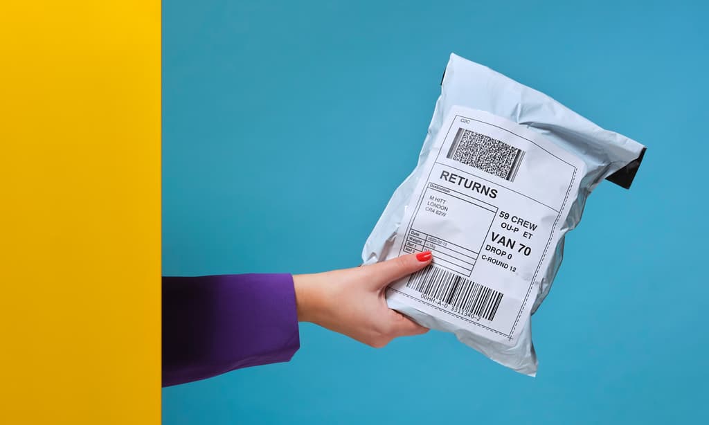 Wat gebeurt er eigenlijk als we ongewenste kleding terugsturen?