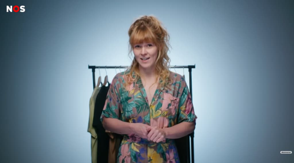 Waarom jouw kleren altijd in de uitverkoop zijn